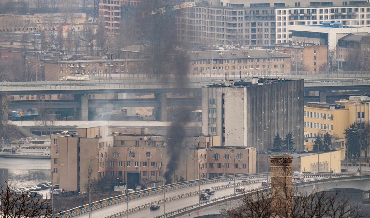 Clădiri din Kiev, afectate de bombardamente. Foto: Profimedia
