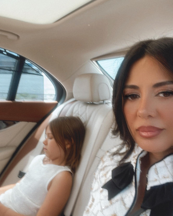 Oana Niculescu- Mizil împreună cu fiica ei, Maria / Sursă foto: Facebook