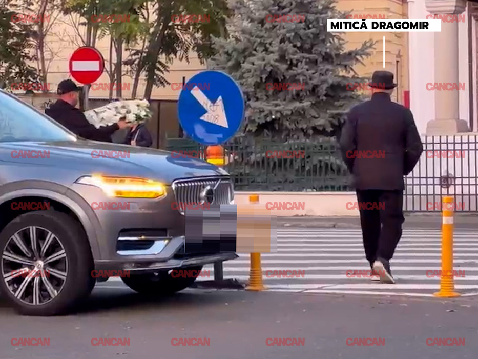 Imagini de la priveghiul lui Viorel Păunescu. Mitică Dragomir, printre primii care au venit să-și ia rămas-bun de la fostul președinte al Stelei