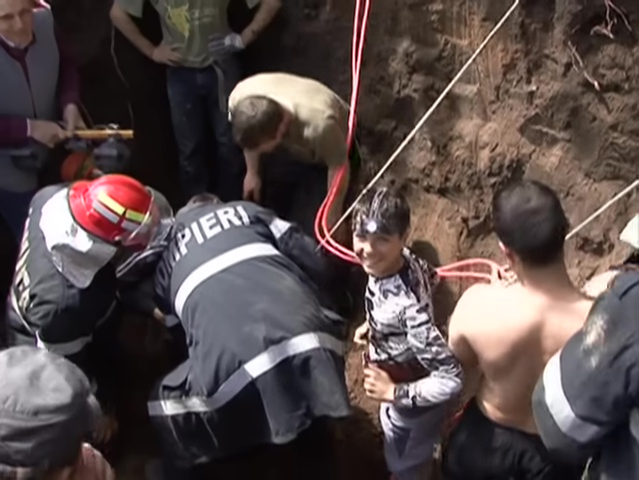 Destin necruțător pentru eroul din Segarcea: A salvat un copil dintr-o fântână, dar acum riscă să ajungă pe străzi!