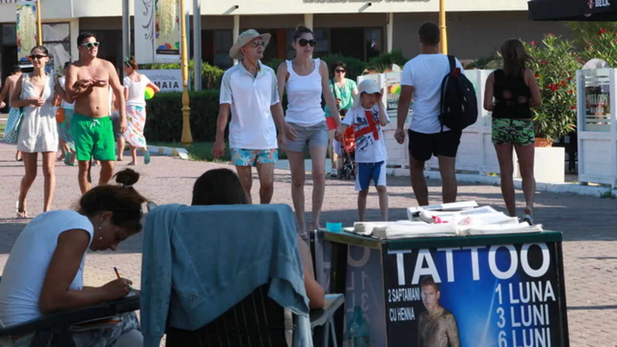 Cowboy-ul Radu Ilie si-a scos familia la malul marii. Vezi cum arata sotia lui Nina si cum se distreaza acestia in vacanta