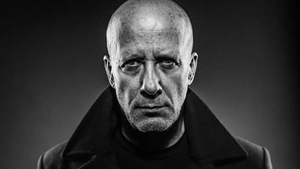 Andrei Gheorghe trece prin momente grele! Mama omului de radio trebuie operată de urgenţă, dar nu are bani: ”Nu doarme, suferă şi vrea să moară”