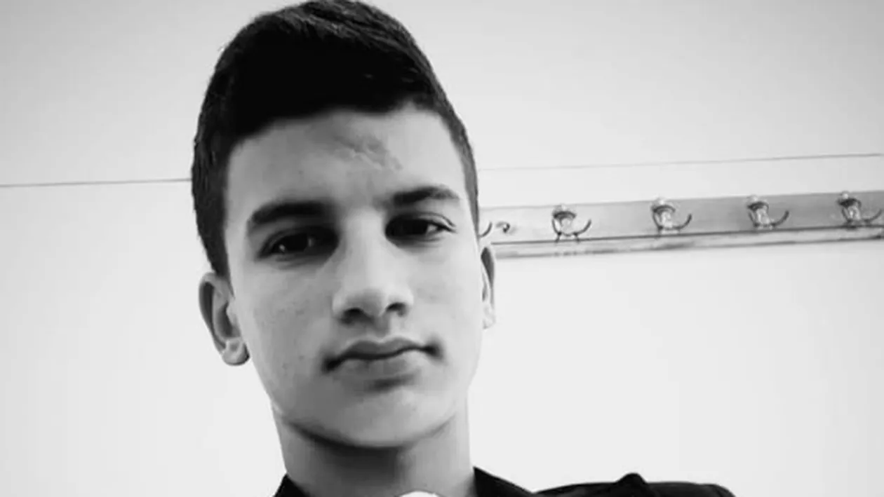 Scrisoarea deschisă a unui profesor după moartea lui Ștefan Filote: ”A luptat cu prețul chinului, ca să câștige secunde din viață”