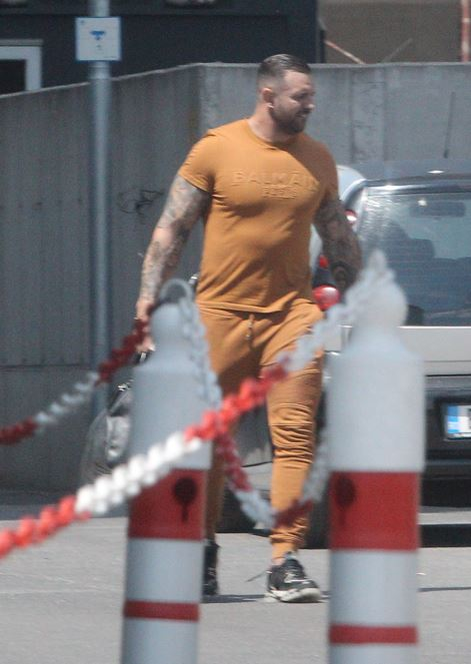 Alex Bodi are un fizic de invidiat