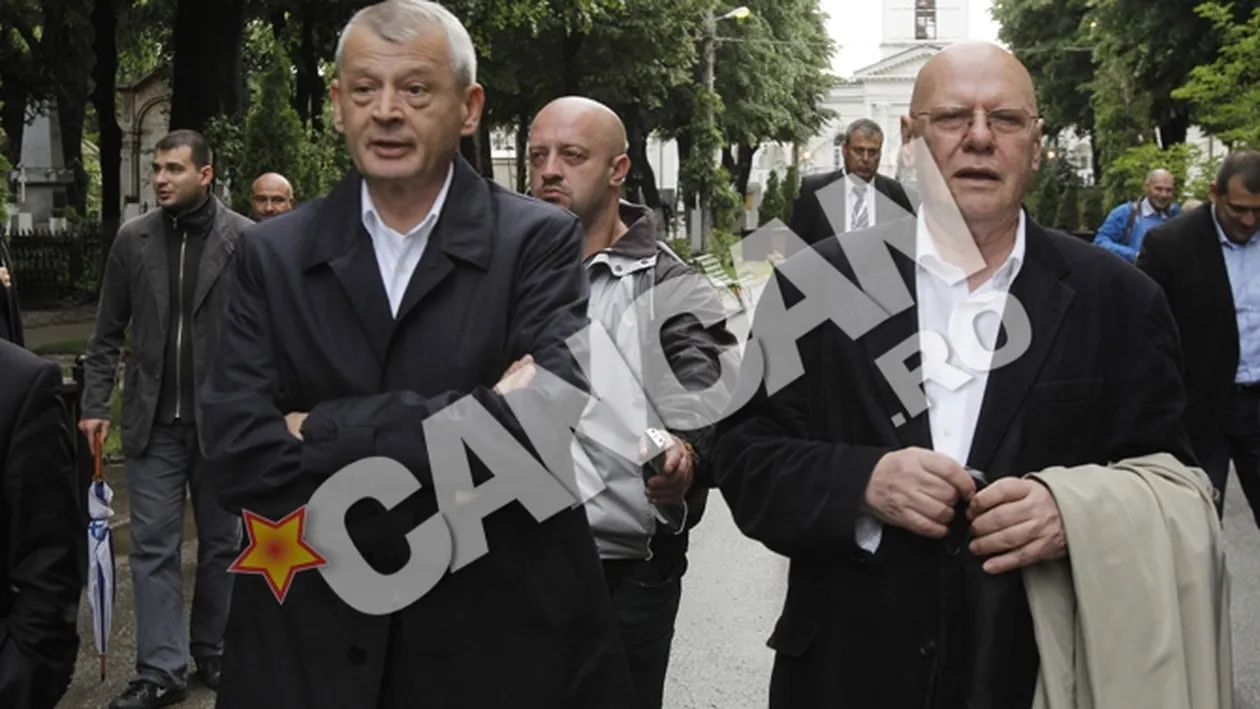 Oprescu a vizitat cimitirul Bellu cu ocazia Noptii Muzeelor