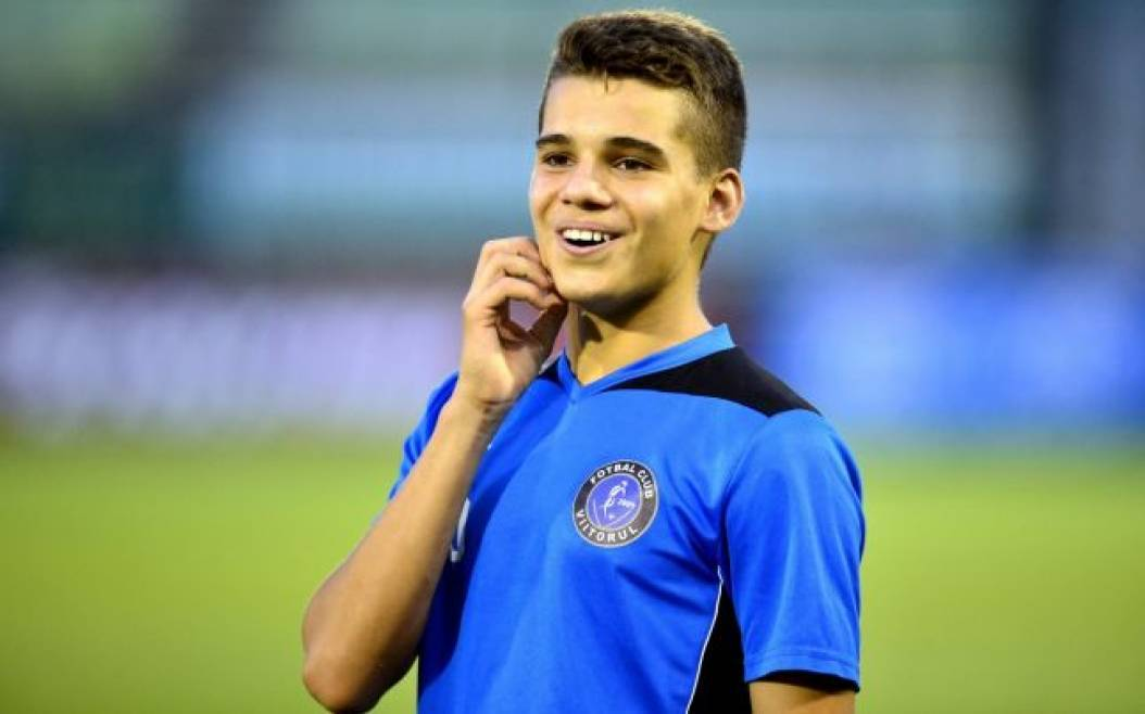 Ianis Hagi vrea la naţionala mare, dar Fiorentina îi pune beţe în roate