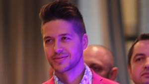 Jorge, un tatic model! Vezi aici cum se distreaza alaturi de fiica lui, dar si de cea a sotiei!