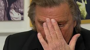 Ce se întâmplă cu Florin Piersic? Maestrul a slăbit enorm și ultima poză cu el i-a îngrijorat pe români