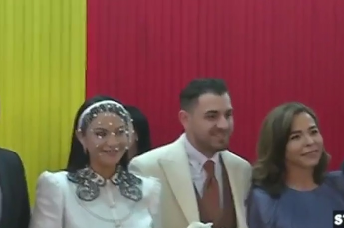 Betty Salam, apariție de prințesă în ziua cununiei! Primele imagini și mesajul unic scris pe sacoul de mire al lui Cătălin Vișănescu