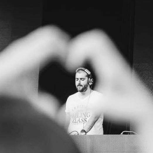 Mărturii sfâșietoare la un an de la moartea celebrului DJ: ”E încă prezent în viața mea…”
