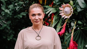 Cristina Cioran se întoarce în lumina reflectoarelor! Ce emisiune va prezenta vedeta: „Muncă foarte mare în spate”