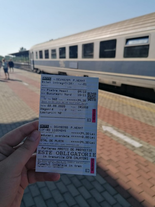 Să mori de râs la Piatra Neamț! Locomotiva a plecat, vagoanele au rămas!