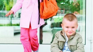 Cum sa-ti pregatesti copilul pentru prima zi de scoala