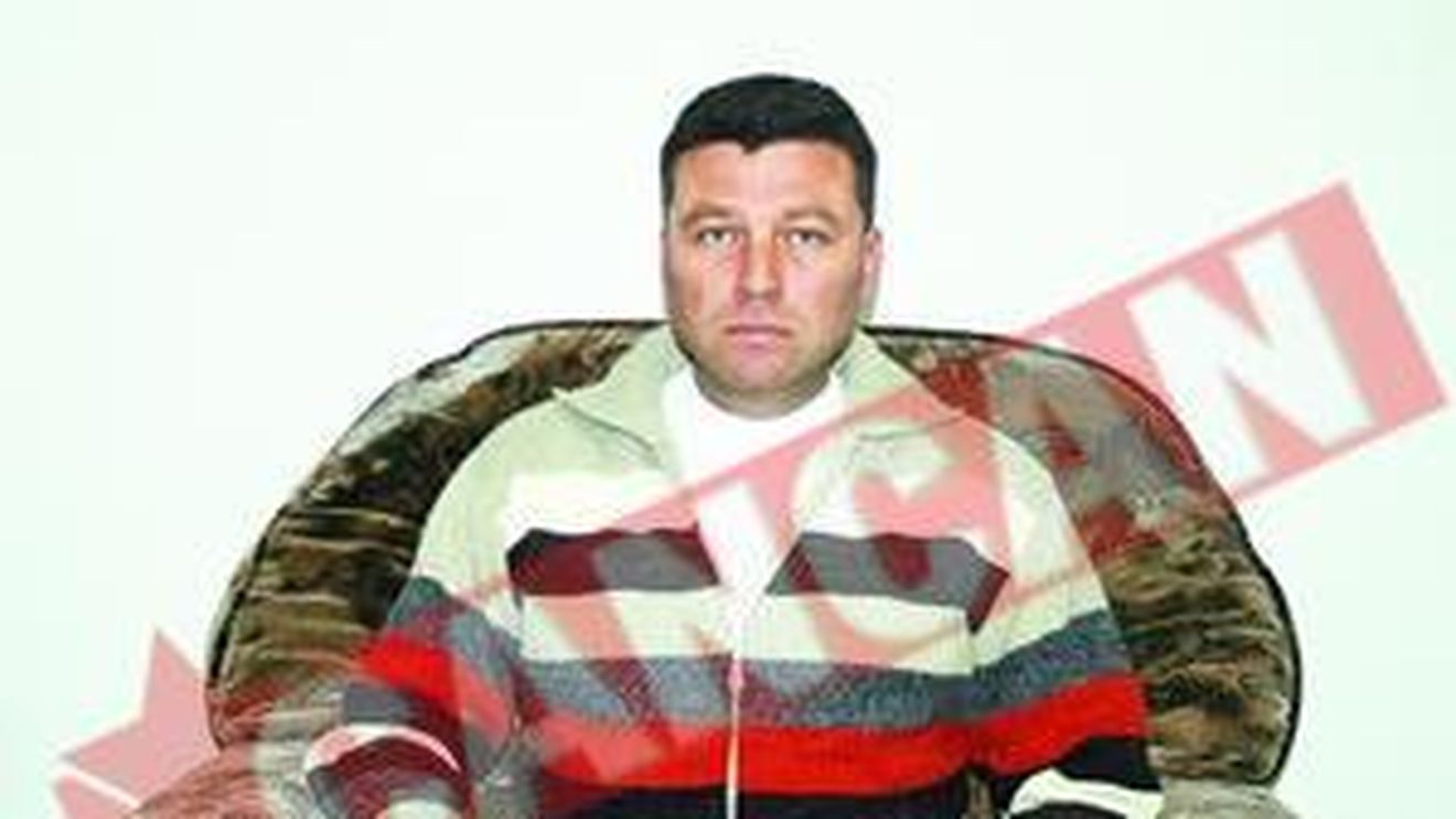 Trimis acasa pentru ca n-a platit fondul clasei