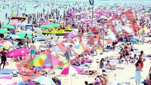 Vacante si cursuri gratuite pentru tineri, la mare