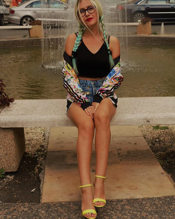 Imagini intime cu Ester Peony, câștigătoarea Eurovision România 2019, făcute publice