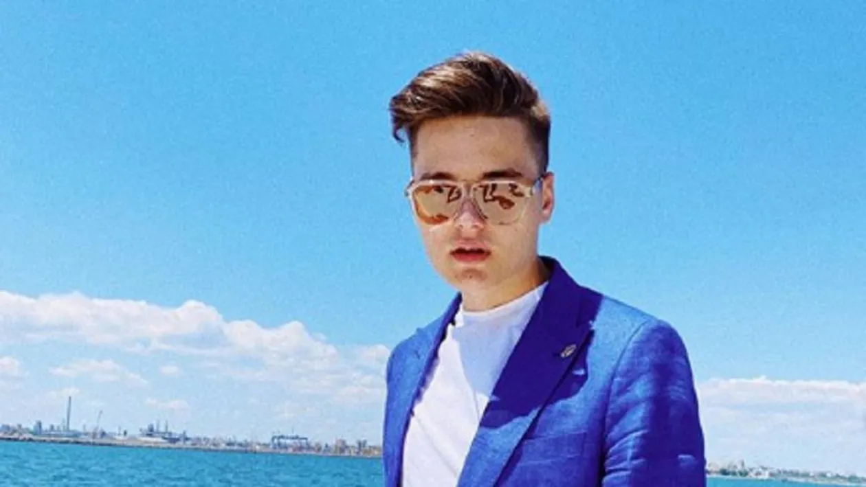 FOTO / În plină pandemie, Selly s-a „carantinat” pe litoral. Liderul 5Gang s-a cazat pe lux și opulență!