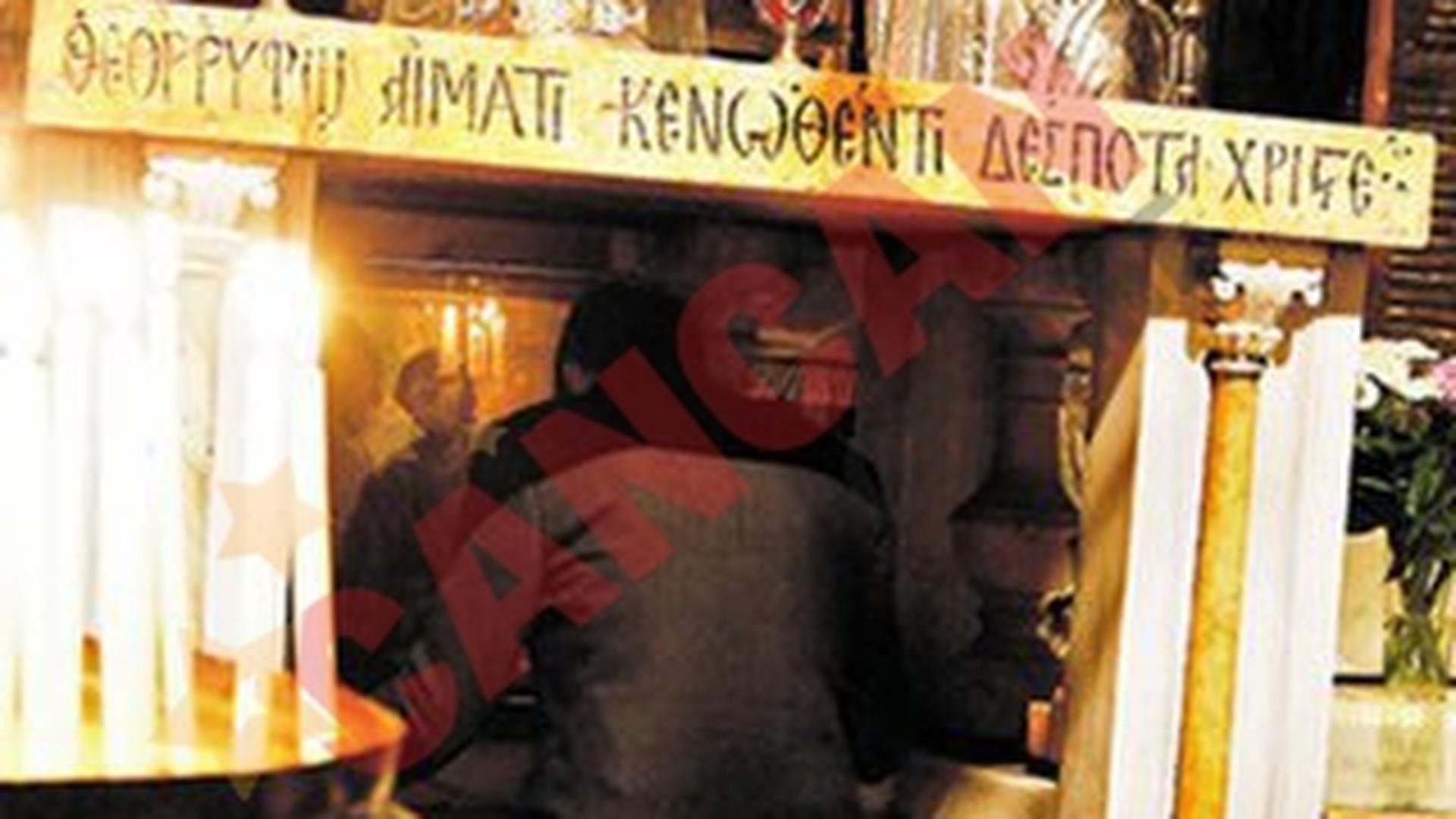 Catalin Botezatu s-a rugat la Mormantul Sfant