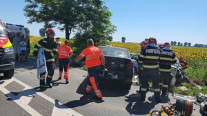 Plan Roșu de Intervenție pe DN2. Trei persoane au murit și alte șase au fost rănite, în urma unui accident rutier
