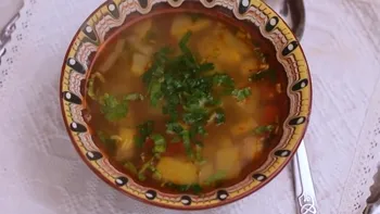 Supă călugărească cu dovleac, după rânduiala Maicii Cristofora de la Mănăstirea Văleni. Echilibru de gusturi după o tradiție veche
