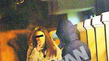 Se ascunde de presedintele Rapidului! Fiica minora a lui Zotta fumeaza ca un sarpe