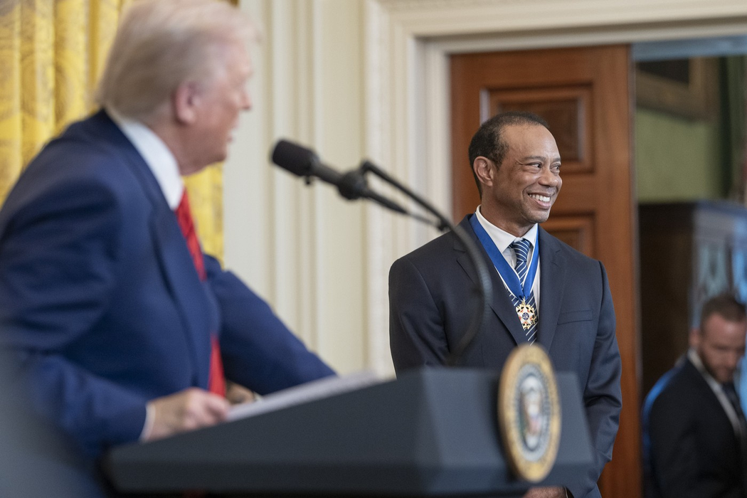 Donald Trump si Tiger Woods. Foto: Profimedia