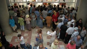 Mulți pensionari români riscă să rămână fără pensie. Condiția care anulează pensia