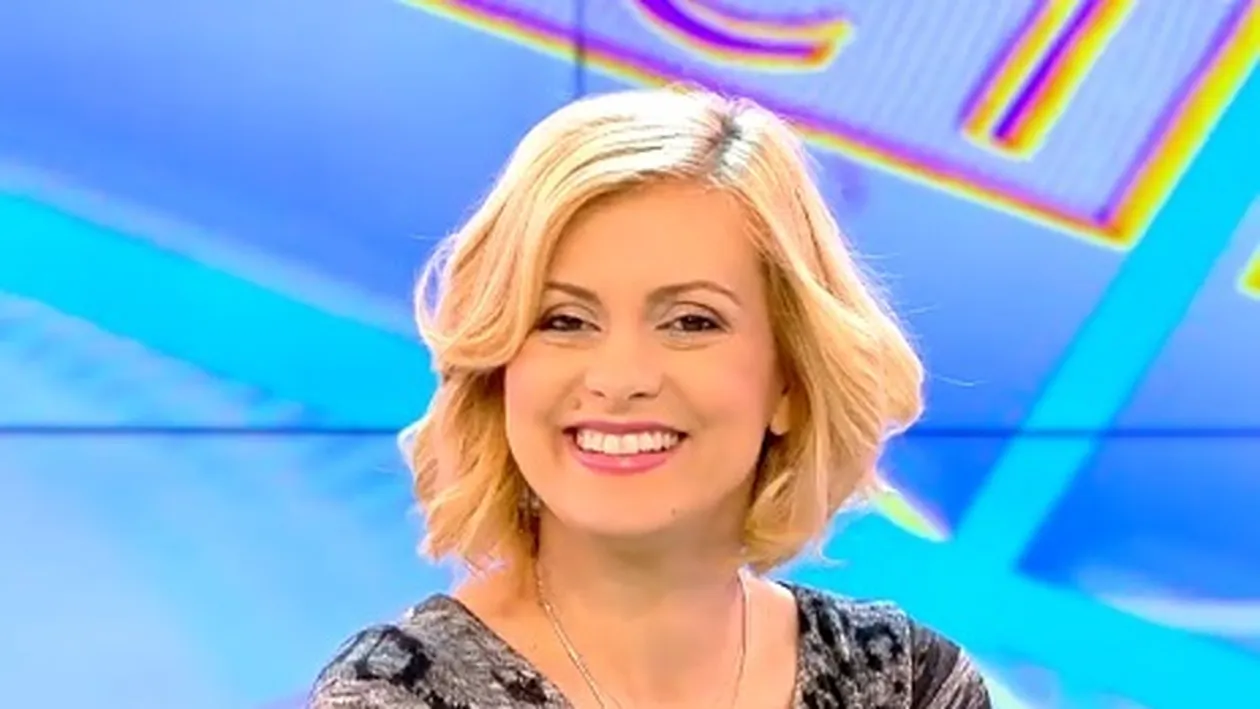 Simona Gherghe ia lecţii de cum să fie mamă de fetiţă de la Sânziana Buruiană! Cum s-a purtat cu fetiţa blondei