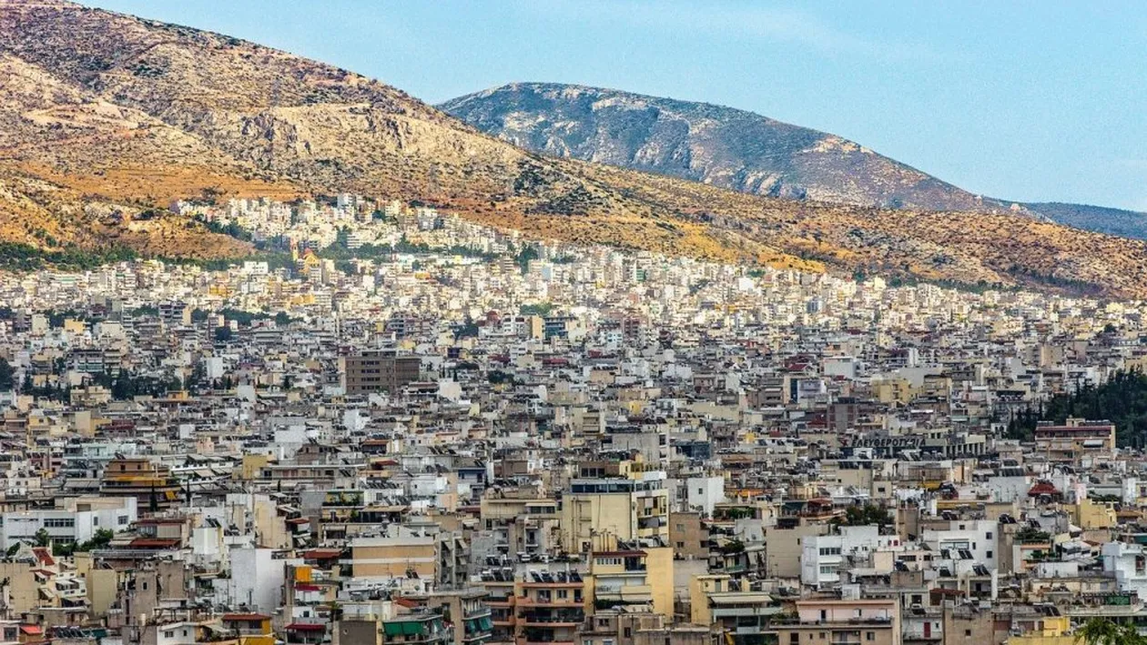 Grecia intră în lockdown parţial. Anunțul autorităților elene: „Nu este o izolare ca în primăvară”