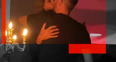 Diana Stejereanu l-a “înghesuit” pe scenă! Sexy-antrenoarea vedetelor n-a mai rezistat și a sărit pe el!