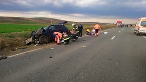 Grav accident în Vaslui, 4 persoane au decedat în urma impactului violent