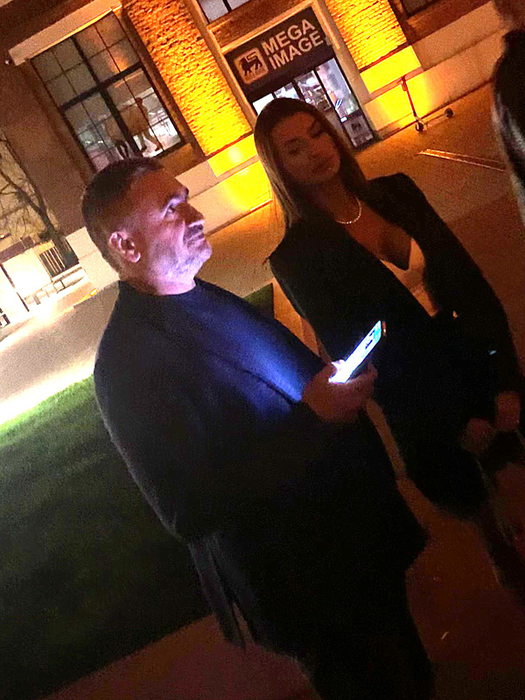 Iubita lui Mișu Pricopsitu pare un pic supărată (Foto: CANCAN.RO)