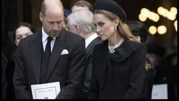 Apariția îngrijorătoare a lui Kate Middleon. Fanii s-au speriat să o vadă așa la înmormântarea Ducesei de Kent