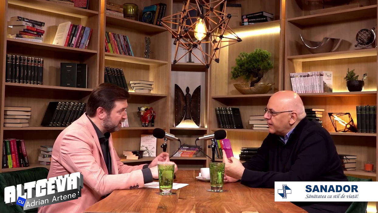 Raed Arafat este invitatul săptămânii în podcastul "ALTCEVA cu Adrian Artene", difuzat pe canalul de YouTube cu același nume (Foto: captură video)
