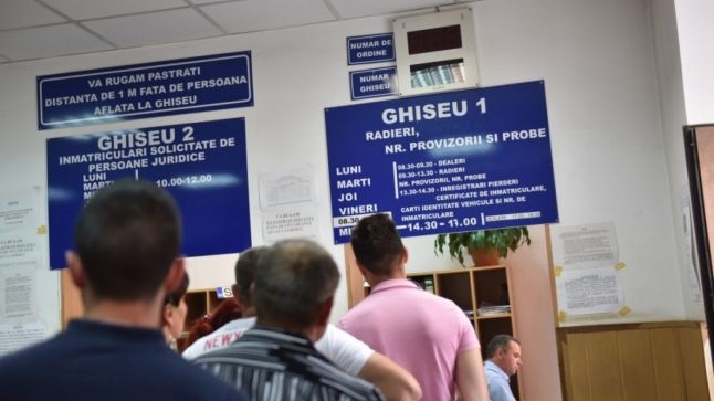 Permisele și pașapoartele vor fi eliberate doar cu programare online! Anunțul făcut de secretarul de stat al MAI