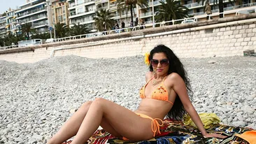 Doinita Oancea a exagerat cu bronzul! Vezi o fotografie care te va baga in sperieti! N-ai vrea sa ajungi asa