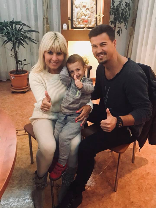 Elena Udrea a izbucnit în plâns când a aflat sexul bebelușului. Inevitabil, ea s-a gândit și la copilul pe care l-a pierdut