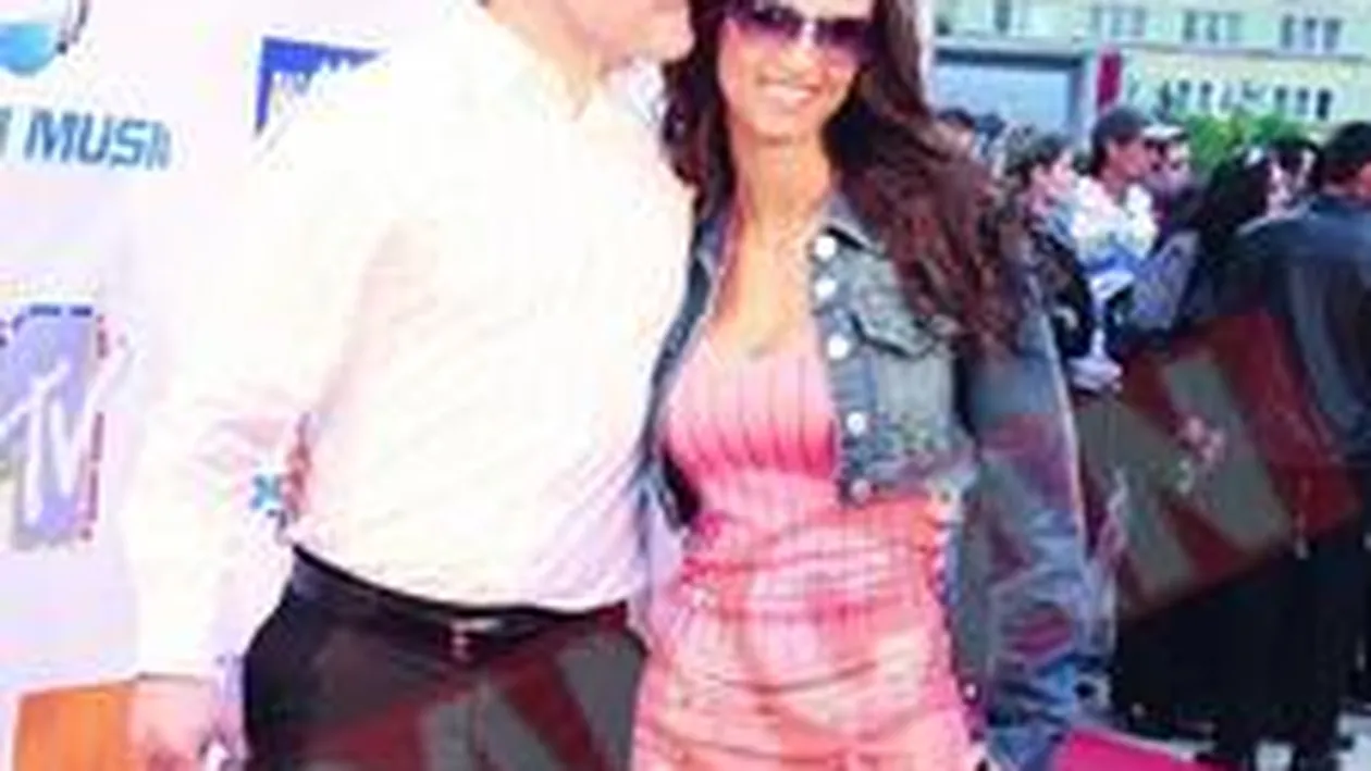 Andreea se caieste ca a pacatuit