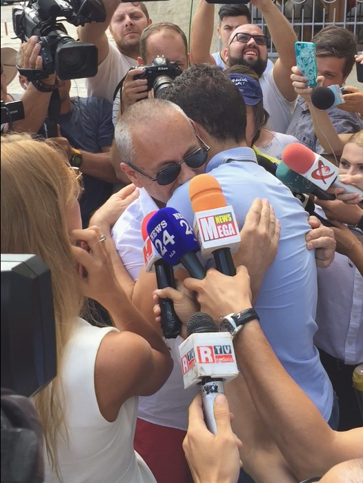 Cristian Boureanu, eliberat din inchisoare! Primele imagini cu fostul politician, dupa doua luni de arest!