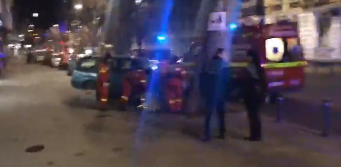 Un bărbat de 70 de ani s-a aruncat de la etaj, în Dorobanţi! Imagini cutremurătoare