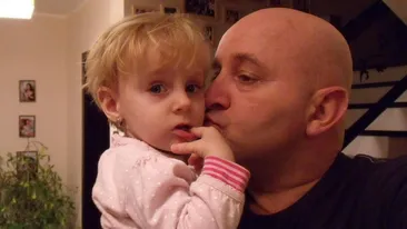Tatal fetitei aruncate din taxi de mama ei, speriat de fosta concubina: “Ma tem de ziua in care va iesi de la Psihiatrie”