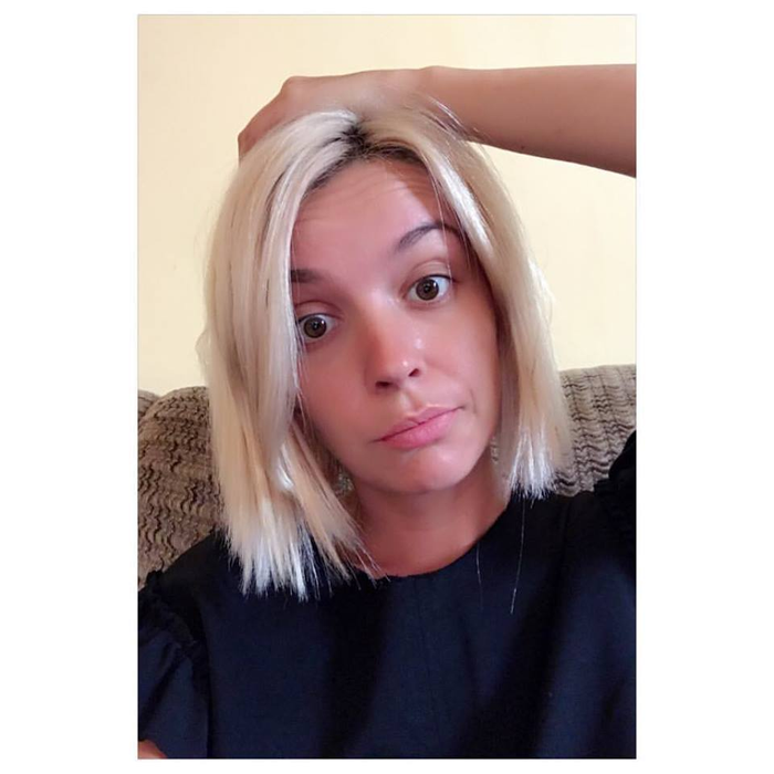 DIANA DUMITRESCU, cu o nouă tunsoare! Vedeta şi-a făcut o schimbare radicală de look
