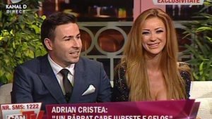 VIDEO Mai ceva ca la "Din Dragoste"! Bianca si Cristea, despre iubirea lor: "M-am impiedicat cand l-am vazut! Eu l-am sarutat prima in masina, el s-a opus"