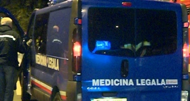 Cadavrul lui Shimon Perk a fost ridicat imediat şi transportat la INML pentru a fi înlăturată orice suspiciune de crimă