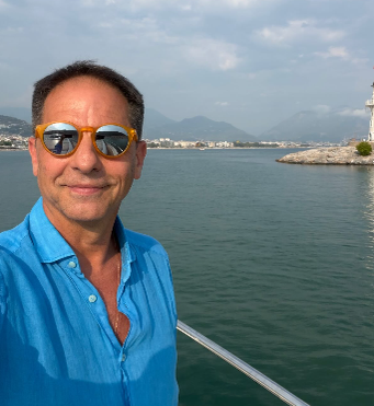 Dan Negru a reacționat ferm după aflarea rezultatelor PISA: „Problema nu e la generația voastră, e la sistemul care v-a pregătit”