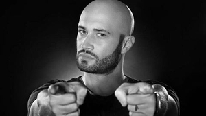 Mihai Bendeac, în război cu breasla maneliştilor din cauza unui mesaj acid despre ”lumea lui Salam şi a lui Guţă”: ”Când ai ales sa faci rating şi făceai glume care sa prindă la generaţia asta...”