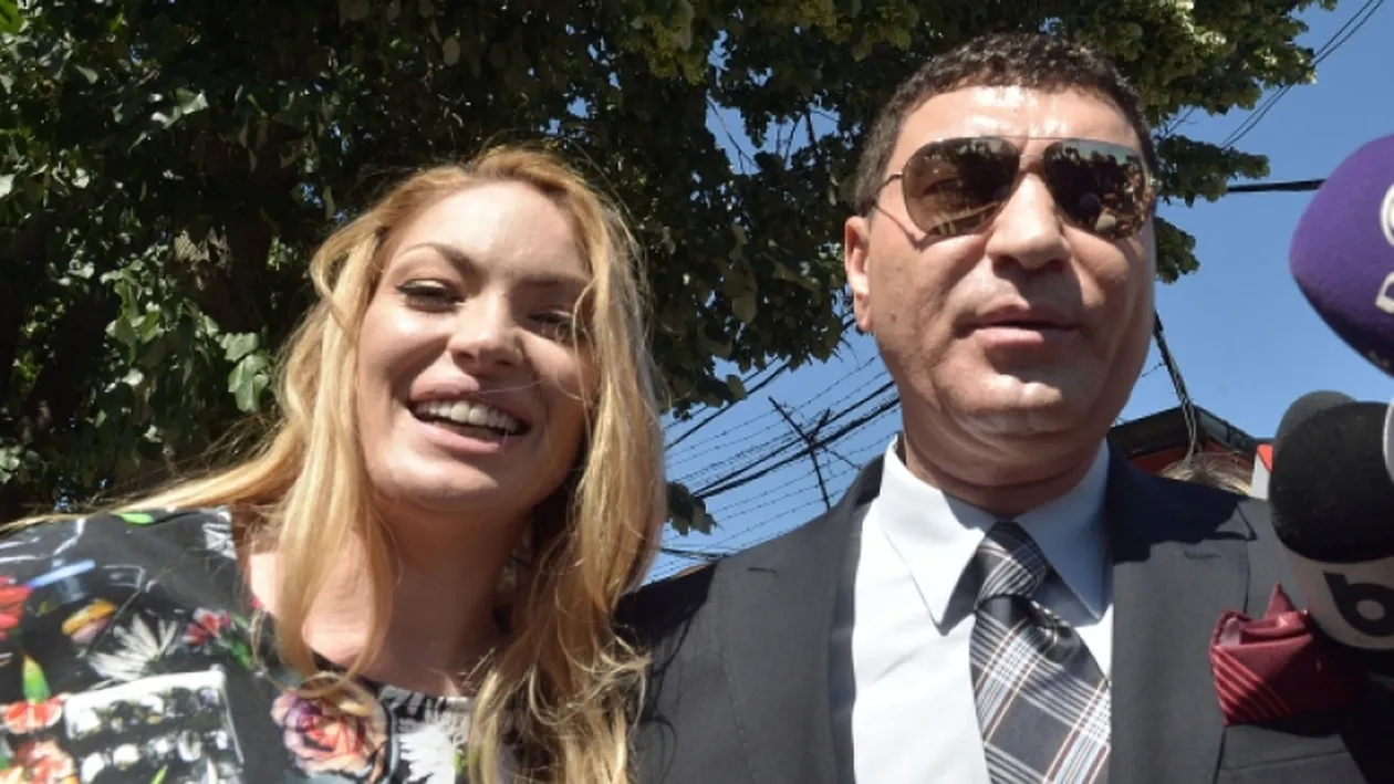 Valentina Pelinel, prima fotografie în care apare alături de cei trei copii pe care îi are cu Cristi Borcea