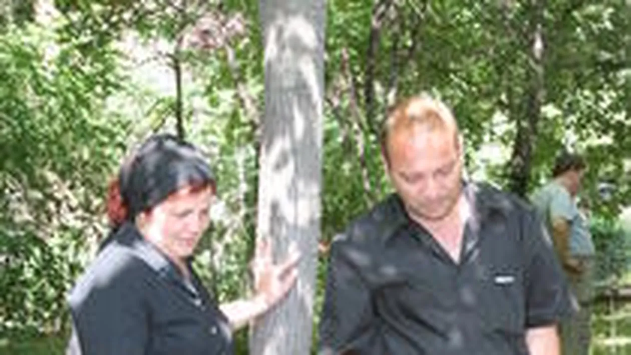 Soacra profesoarei: Corina este diabolica!