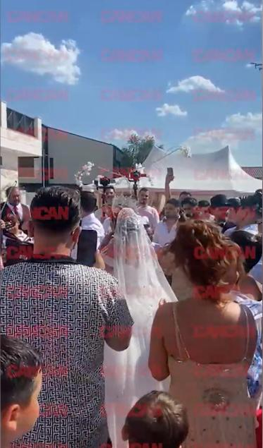 Distracția este în toi la nunta fiicei lui Adrian Minune /Foto: CANCAN.RO