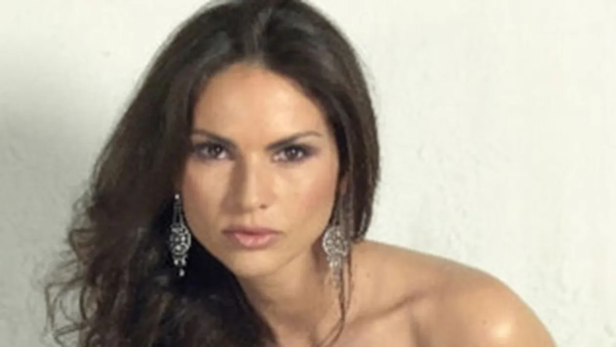 Ramona Badescu a fost la Craiova de Paste! Am gustat drob, ciorba de miel...